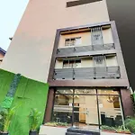 Hotel Royal Inn, Mahalaxmi